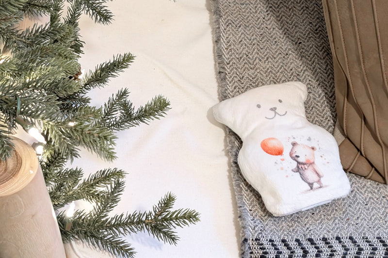 4 idées-cadeaux magiques pour les nouveaux-nés et jeunes enfants à offrir pour les Fêtes (et soulager les petits bobos!)