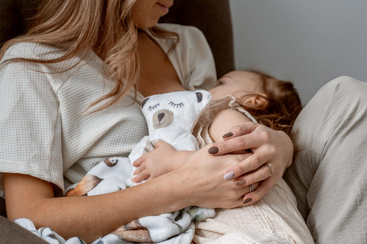 Engorgement mammaire : comment soulager la douleur naturellement (chaud et froid)